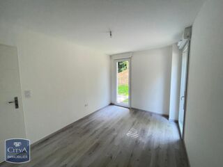  Appartement à louer 2 pièces 47 m²