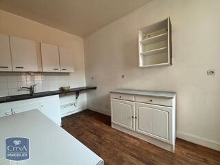  Appartement à louer 5 pièces 87 m²