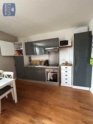  Appartement à louer 4 pièces 53 m²