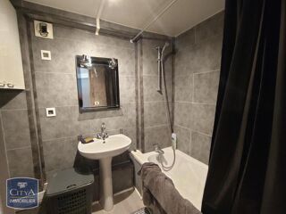  Appartement à louer 2 pièces 30 m²