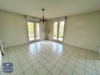  Appartement à louer 2 pièces 47 m²