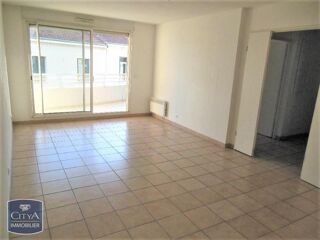 Appartement à louer 4 pièces 85 m²