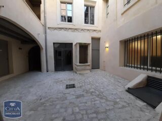  Appartement à louer 2 pièces 62 m²