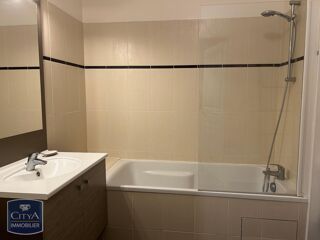  Appartement à louer 2 pièces 43 m²