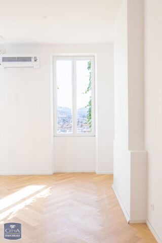  Appartement � louer 3 pi�ces 80 m�