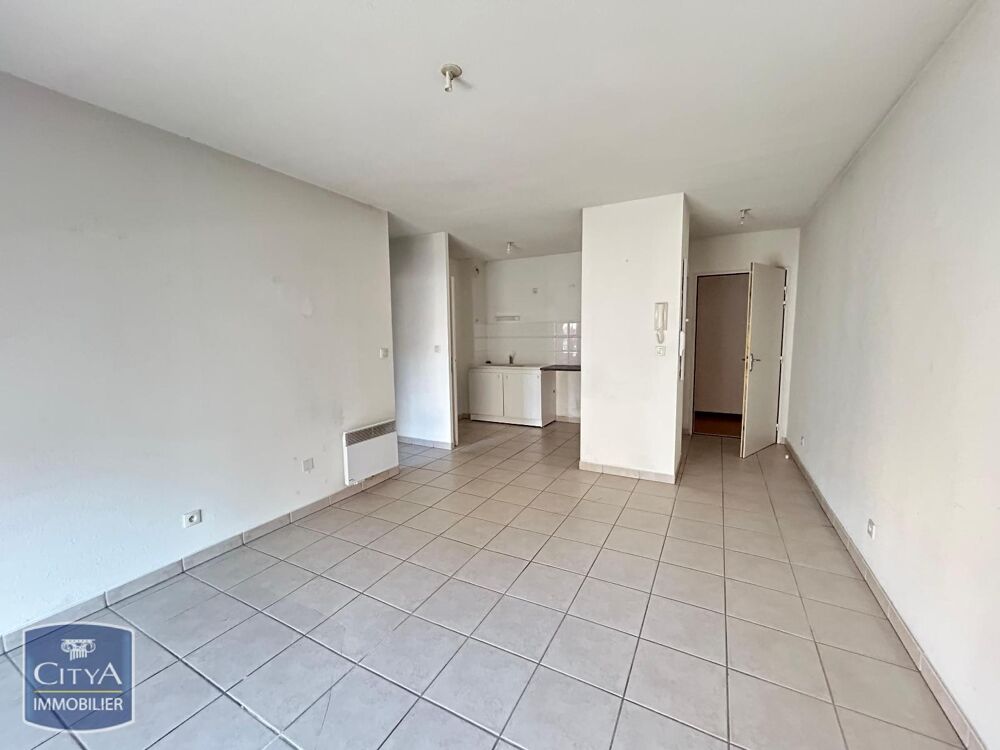 location Appartement - 2 pièce(s) - 46 m² Tarbes (65000)