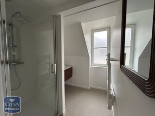  Appartement à louer 4 pièces 78 m²