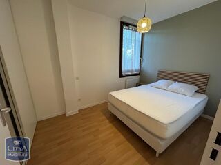  Appartement à louer 2 pièces 31 m²