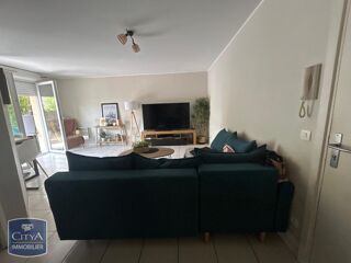  Appartement à louer 2 pièces 45 m²