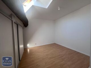  Appartement à louer 2 pièces 62 m²