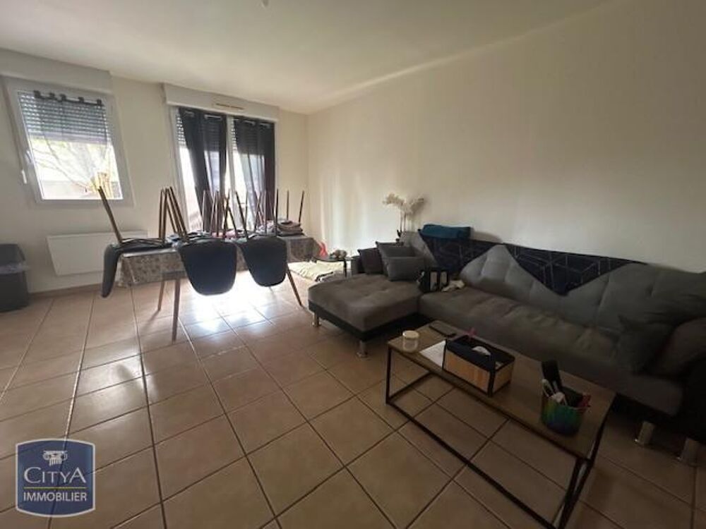 location Appartement - 3 pièce(s) - 53 m² Cusset (03300)