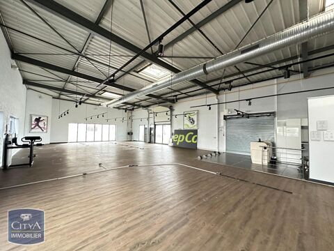   Location / Local commercial 