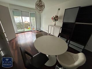  Appartement à louer 2 pièces 45 m²
