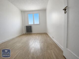  Appartement à louer 3 pièces 52 m²