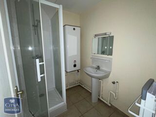 location Appartement - 2 pièce(s) - 43 m² Hellemmes Lille (59260)