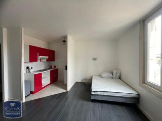  Appartement à louer 1 pièce 28 m²