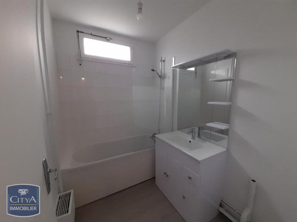location Appartement - 3 pièce(s) - 70 m² Noisy-le-Grand (93160)