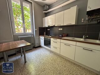  Appartement à louer 3 pièces 51 m²