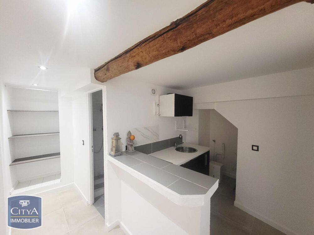 location Appartement - 1 pièce(s) - 18 m² Roquebrune-sur-Argens (83520)