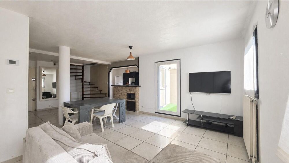 Duplex familial de 91,32 m² - Terrasse - Vénissieux Cent....