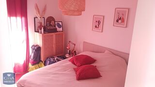  Appartement à louer 2 pièces 42 m²