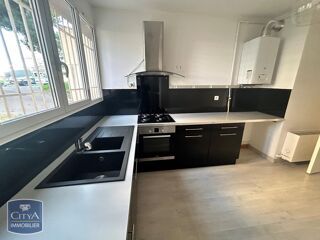  Appartement à louer 3 pièces 80 m²