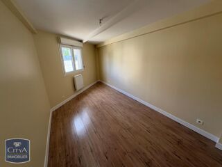  Appartement à louer 2 pièces 38 m²