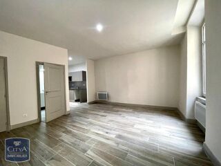  Appartement � louer 4 pi�ces 81 m�