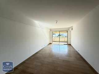  Appartement � louer 3 pi�ces 67 m�