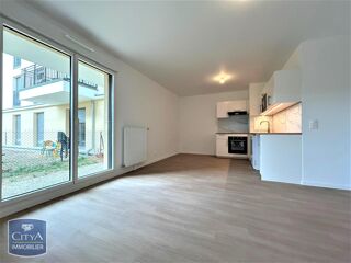  Appartement à louer 2 pièces 42 m²