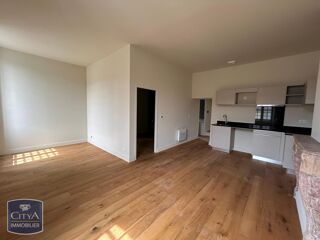  Appartement à louer 3 pièces 64 m²