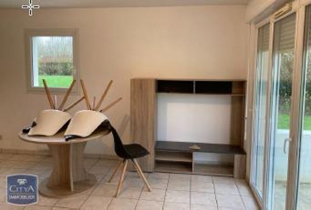 location Appartement - 2 pièce(s) - 45 m² Tonnay-Charente (17430)