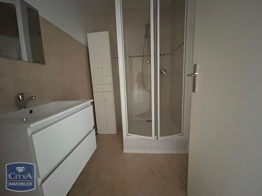 location Appartement - 3 pièce(s) - 65 m² Port-des-Barques (17730)