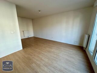  Appartement à louer 2 pièces 43 m²