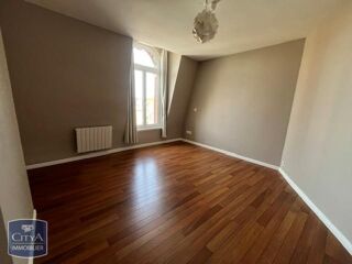  Maison à louer 5 pièces 132 m²