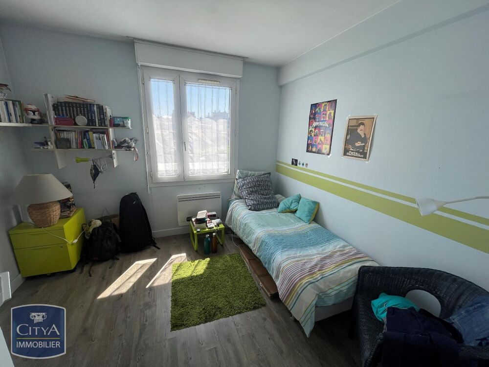 location Appartement - 3 pièce(s) - 66 m² Nogent-sur-Marne (94130)
