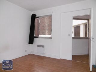  Appartement à louer 2 pièces 37 m²