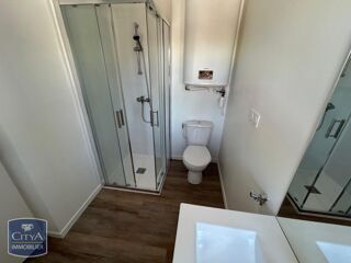  Appartement à louer 2 pièces 32 m²
