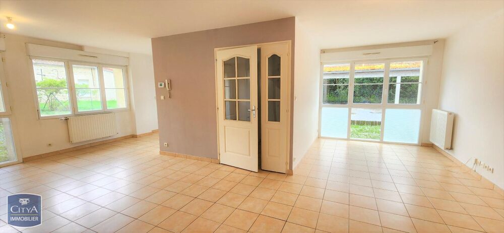 location Appartement - 4 pièce(s) - 99 m² Eppes (02840)