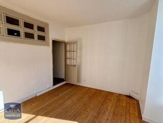  Appartement à louer 4 pièces 89 m²