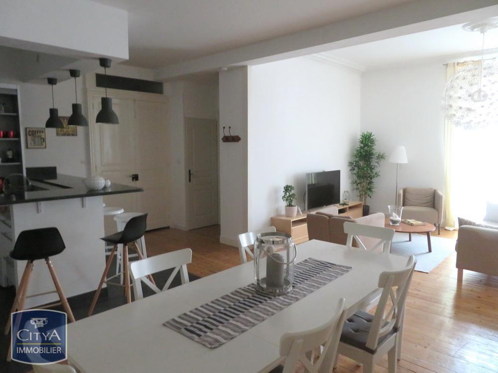À LOUER : Appartement T5 à Carcassonne, 11000. Découvrez....