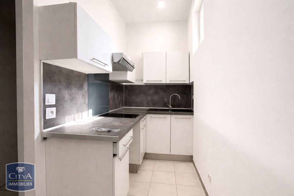 location Appartement - 1 pièce(s) - 19 m² Marignane (13700)