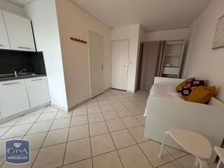  Appartement à louer 1 pièce 19 m²