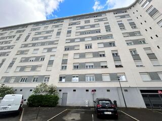  Appartement à louer 2 pièces 51 m²