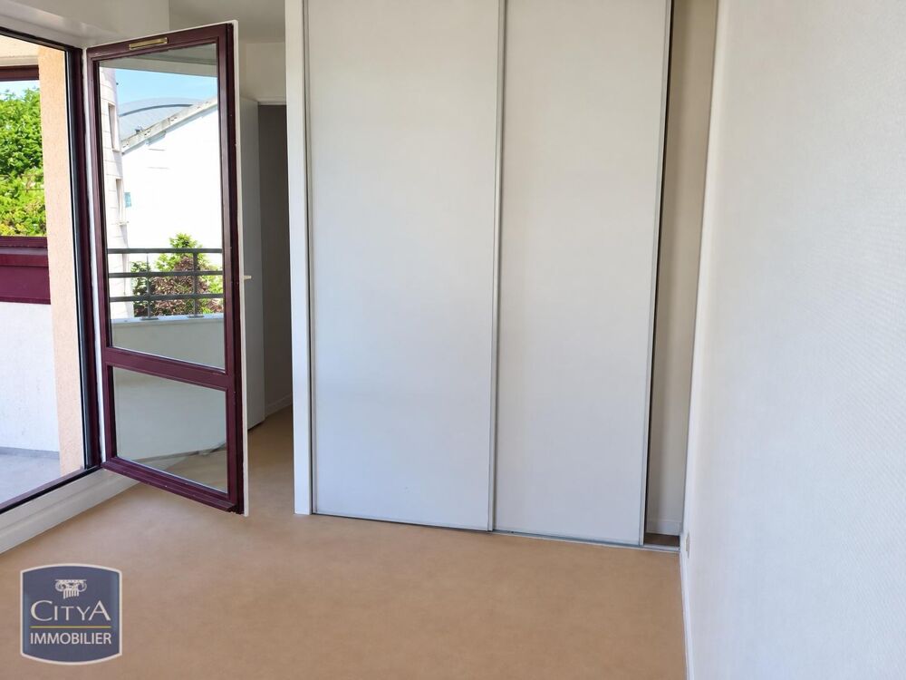 location Appartement - 2 pièce(s) - 48 m² Évry (91000)