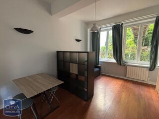  Appartement à louer 1 pièce 28 m²