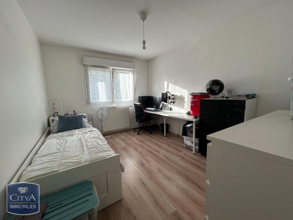 À LOUER - METZ DEVANT LES PONTS Appartement T3 situé à M....