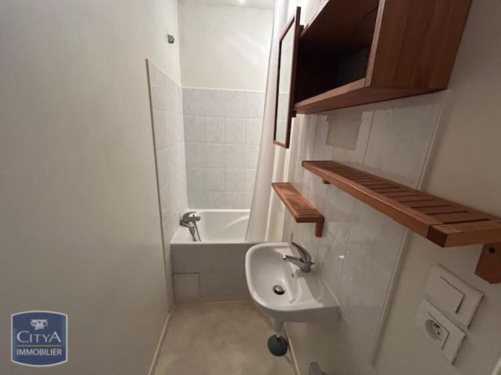 location Appartement - 3 pièce(s) - 47 m² Bourges (18000)
