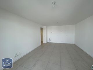  Appartement à louer 3 pièces 61 m²