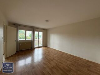  Appartement à louer 3 pièces 67 m²